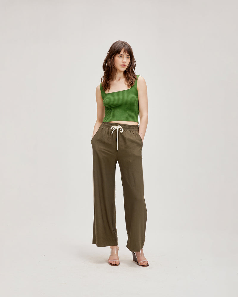 CORVETTE TROUSER PETITE DARK GREEN | Sporty, high waisted pant with a wide leg silhouette. An all-time RUBY favourite in a classic dark green colour way.