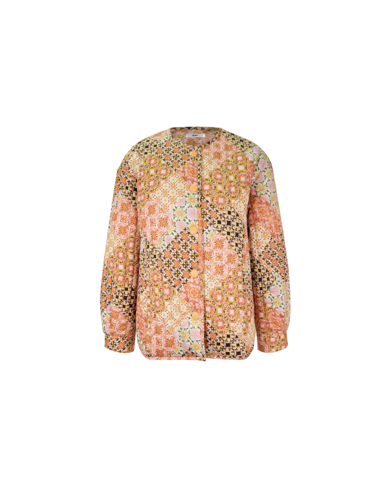 SONNY QUILT JACKET PATCHWORK | Quilted cotton jacket with a high crew neckline, designed in our RUBY pink patchwork print. Features peach coloured snap dome fastenings down the centre front and at the cuffs.
